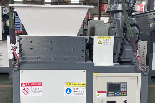 200 Double Shaft Shredder – Single Motor