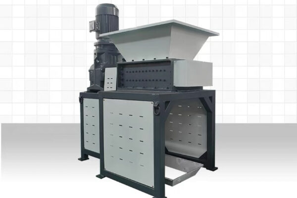 600 Double Shaft Shredder – Single Motor